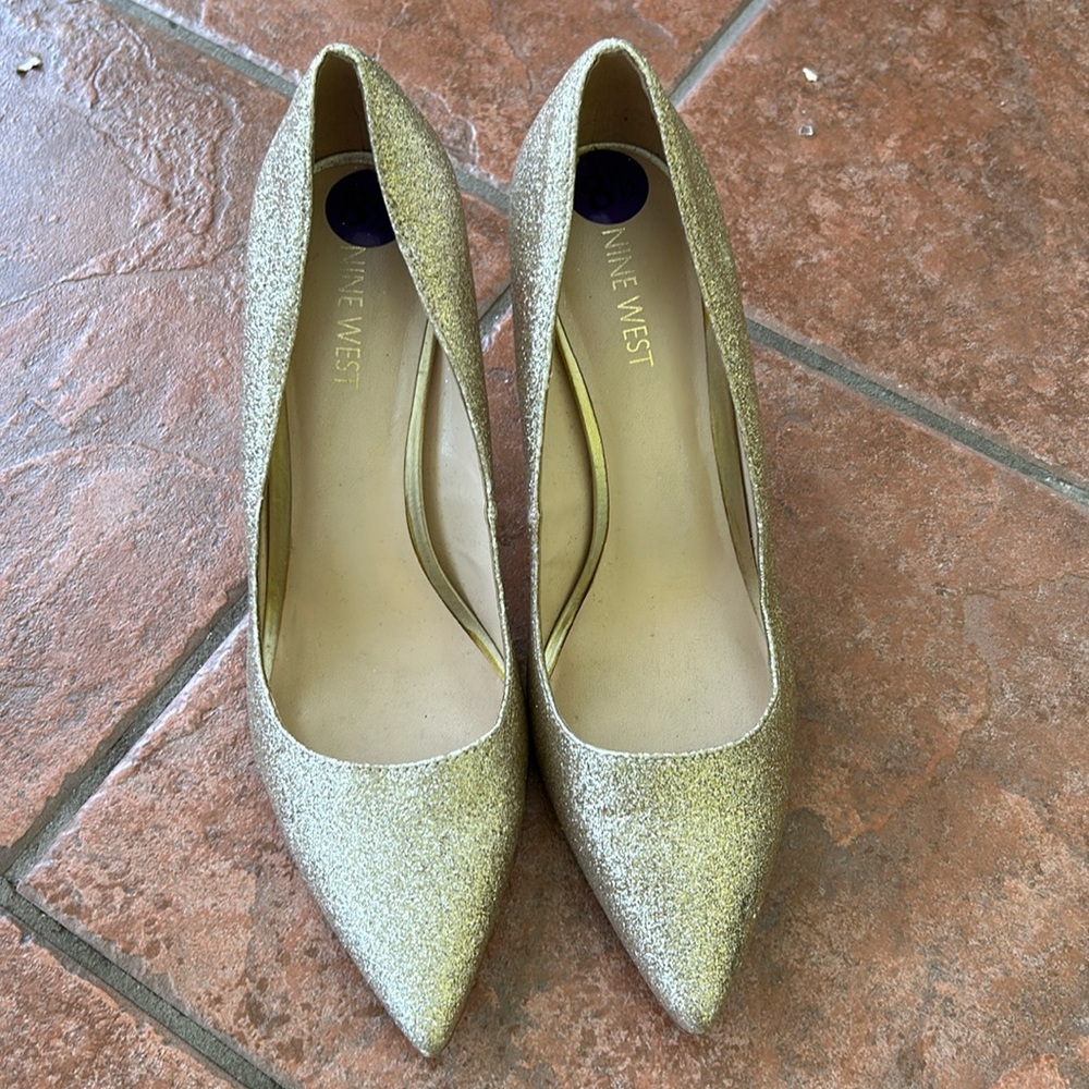Gold Glitter Pointy 4” Stiletto High Heels Pump